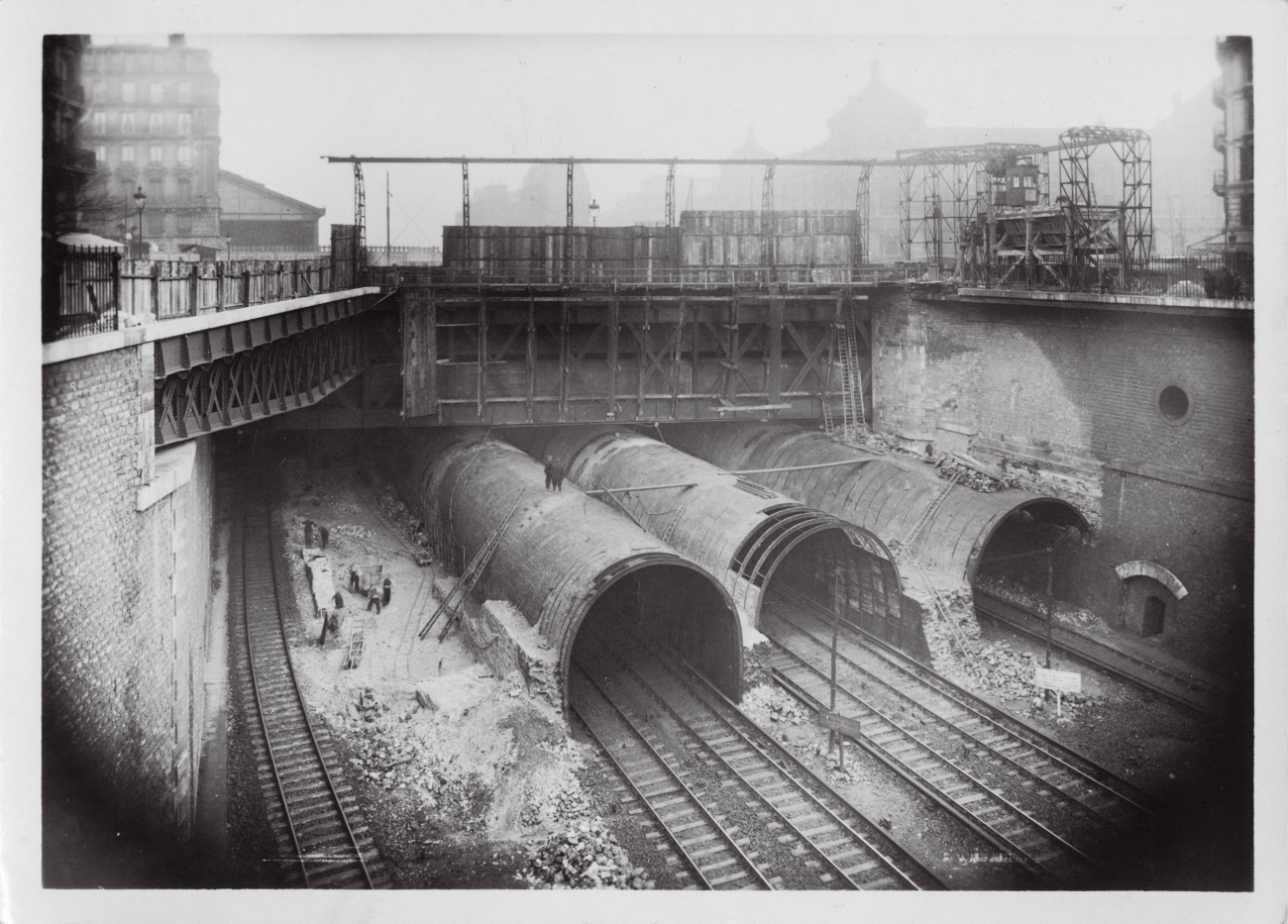 Démolition du Tunnel des Batignolles (recto)